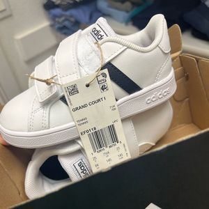 Adidas grand court toddler shoes